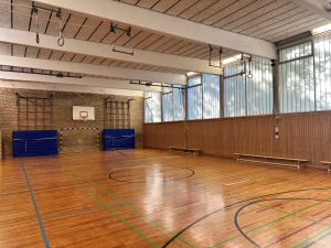 Sporthalle