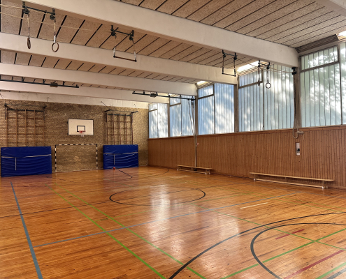 Sporthalle